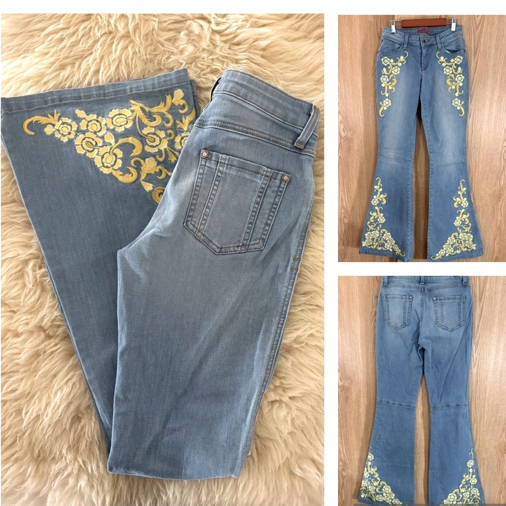 Alice + Olivia Light Wash Flare Jeans with Yellow Floral Embroidery